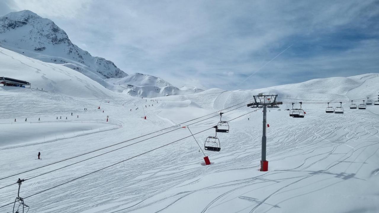 Arcs 1950 Appartement Luxe Type Chalet 5 A 7 Personnes Vue Imprenable Sur Le Montblanc Skis Aux Pieds Les Arcs  Ngoại thất bức ảnh
